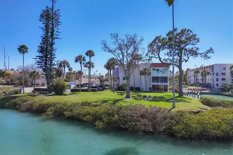 220 Santa Maria Street Venice FL 34285