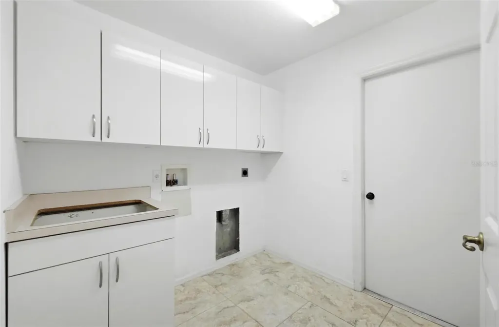 605 Rotonda Circle Rotonda West FL 33947