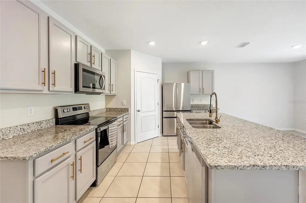 2726 Harmonia Hammock Road Harmony FL 34773