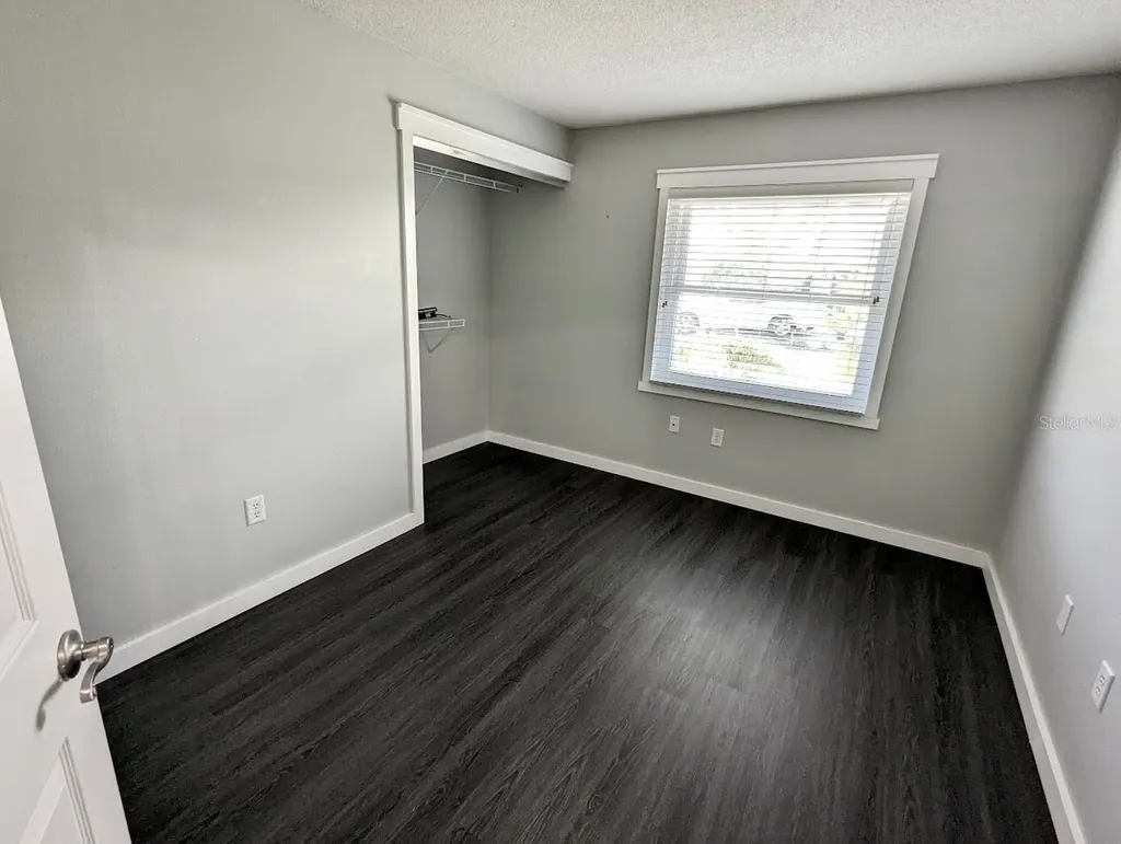 4970 Reagen Way Sarasota FL 34232