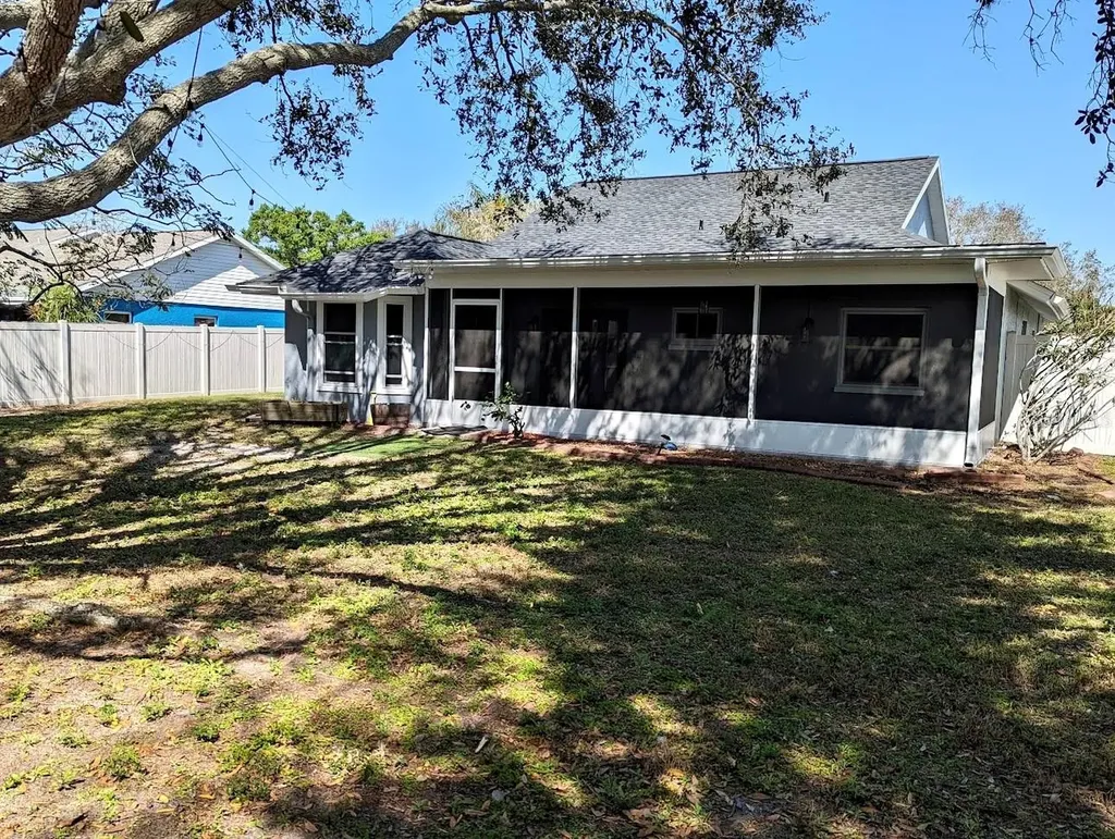 4970 Reagen Way Sarasota FL 34232