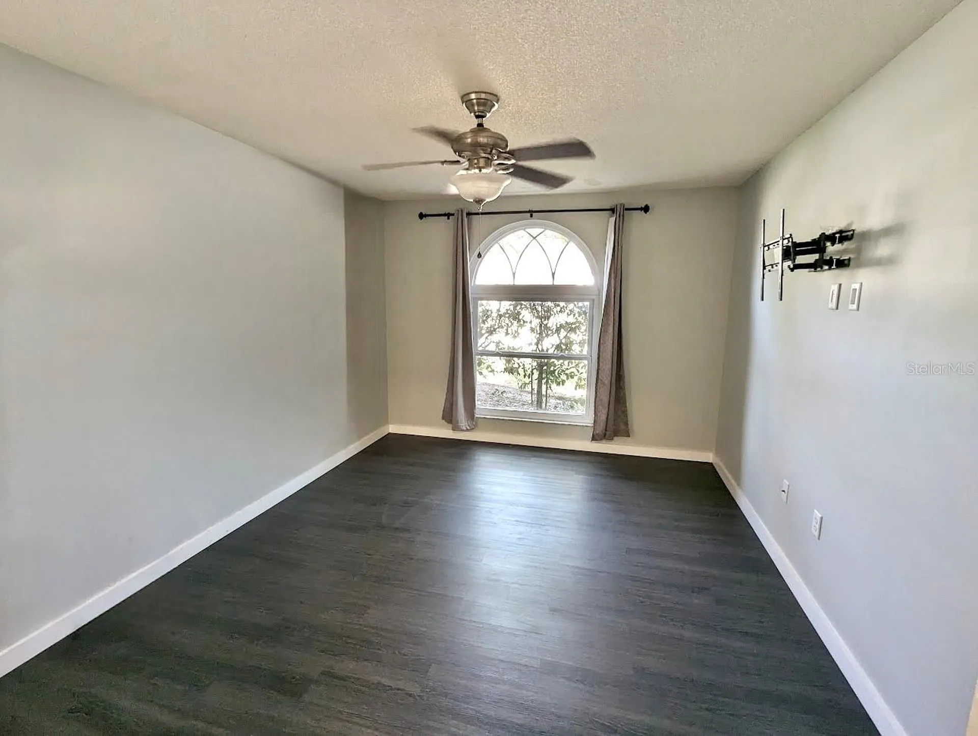 4970 Reagen Way Sarasota FL 34232