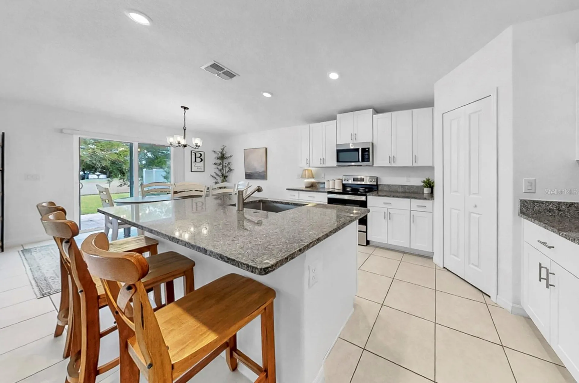 13256 Great Plains Drive Riverview FL 33579