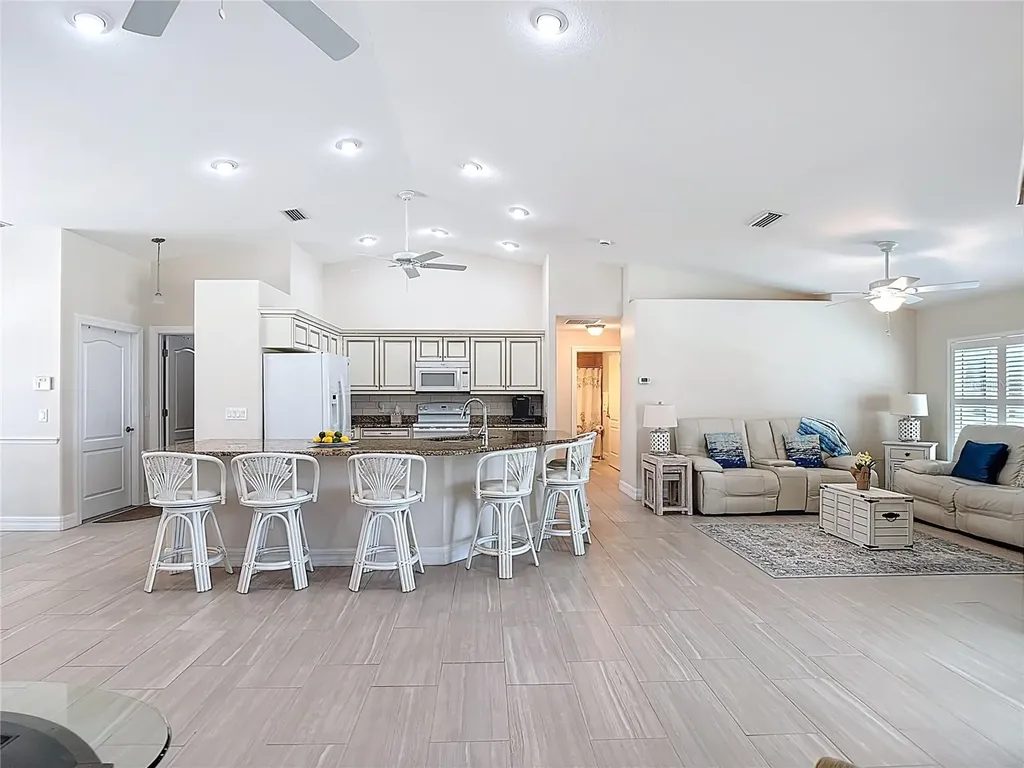 70 Clubhouse Road Rotonda West FL 33947