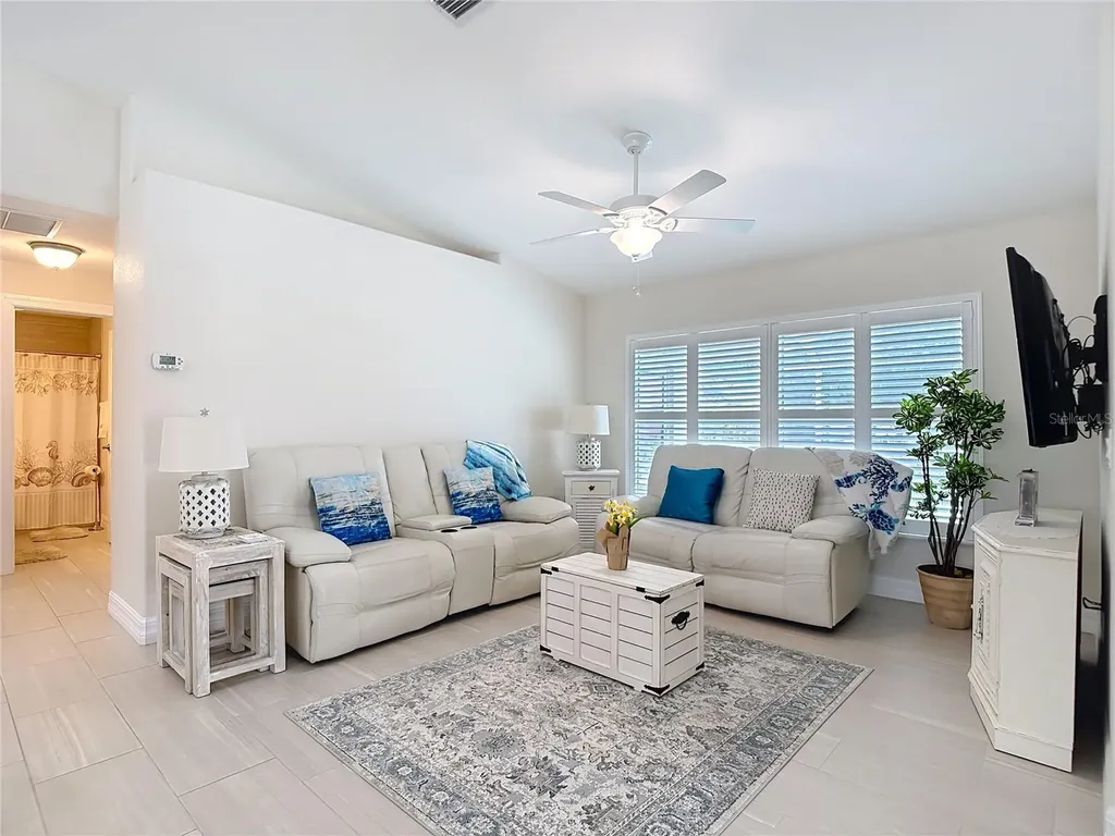 70 Clubhouse Road Rotonda West FL 33947