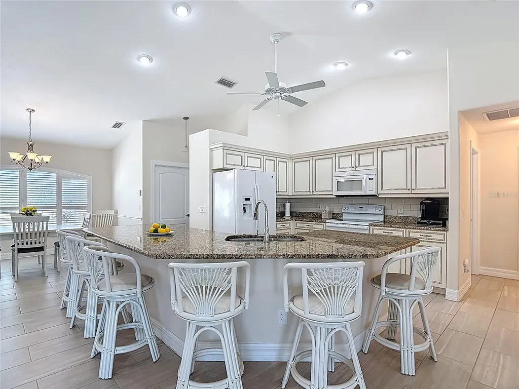 70 Clubhouse Road Rotonda West FL 33947