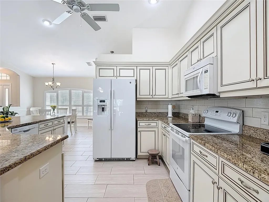70 Clubhouse Road Rotonda West FL 33947