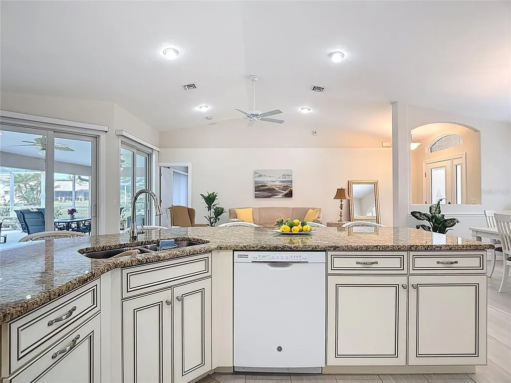 70 Clubhouse Road Rotonda West FL 33947