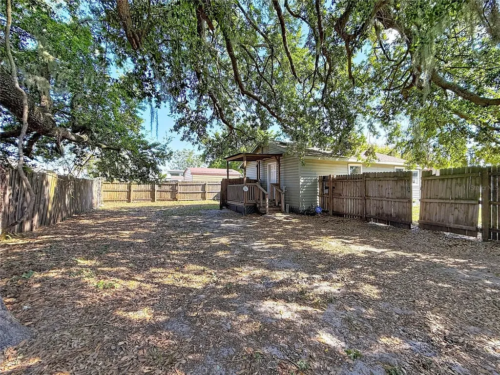 213 Cleveland Avenue Winter Haven FL 33881