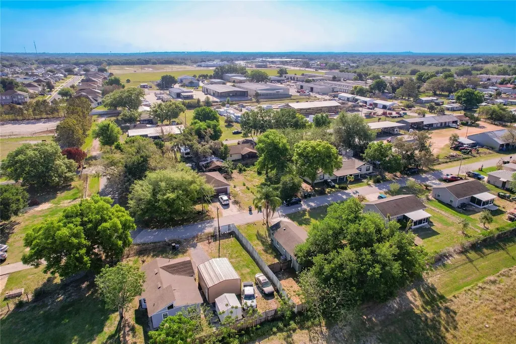 213 Cleveland Avenue Winter Haven FL 33881
