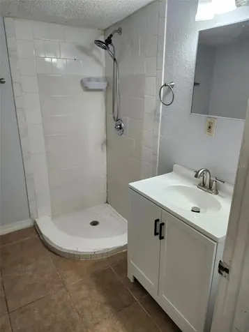 1315 Waikiki Way Tampa FL 33619