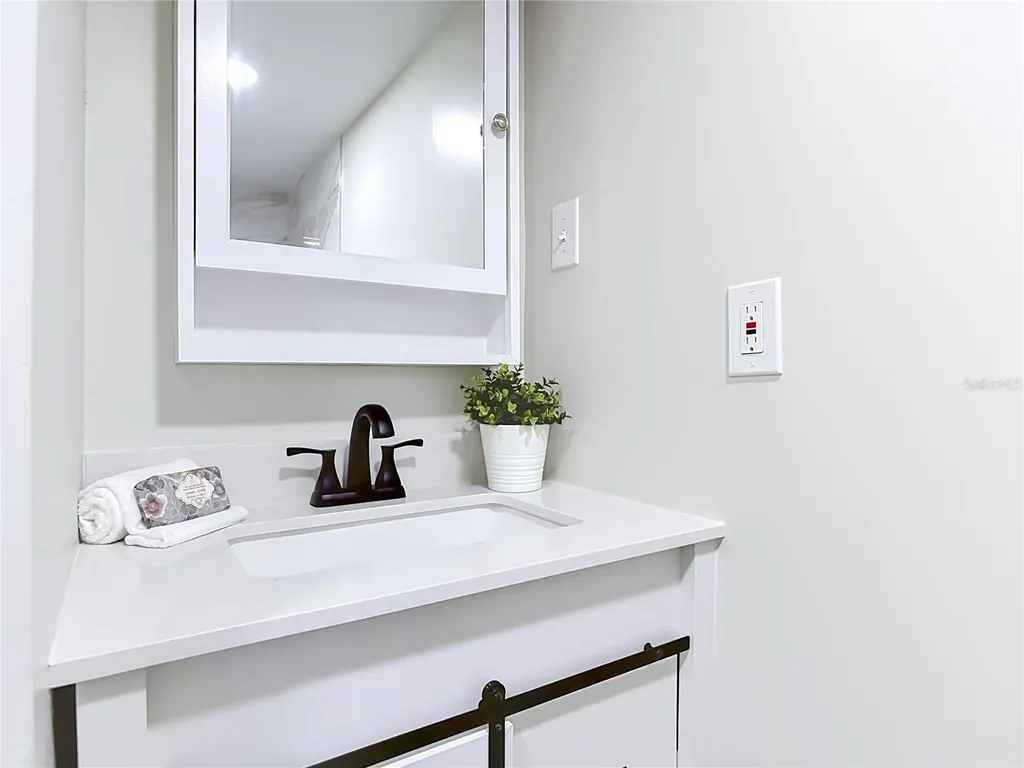 265 Newcomb Street New Smyrna Beach FL 32168