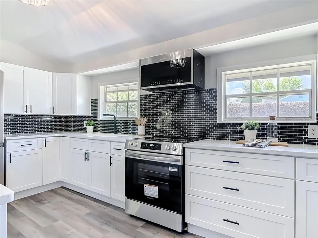 265 Newcomb Street New Smyrna Beach FL 32168