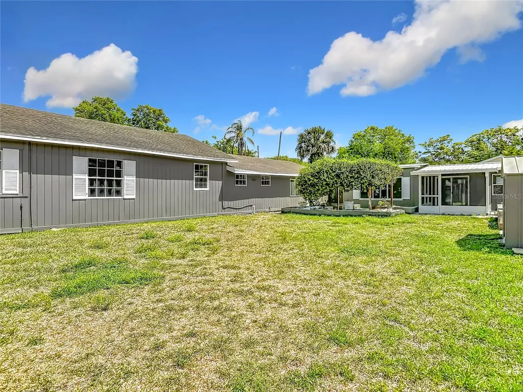 265 Newcomb Street New Smyrna Beach FL 32168