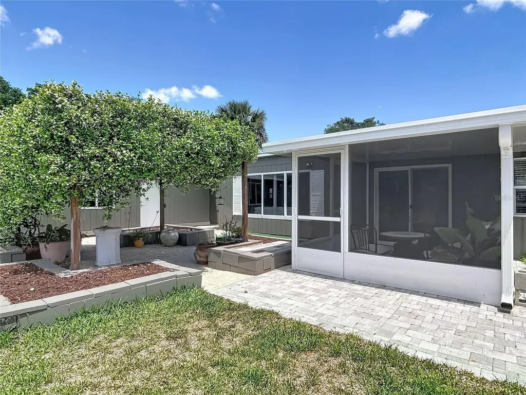 265 Newcomb Street New Smyrna Beach FL 32168