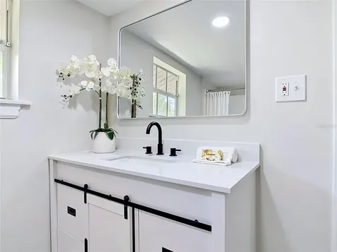 265 Newcomb Street New Smyrna Beach FL 32168