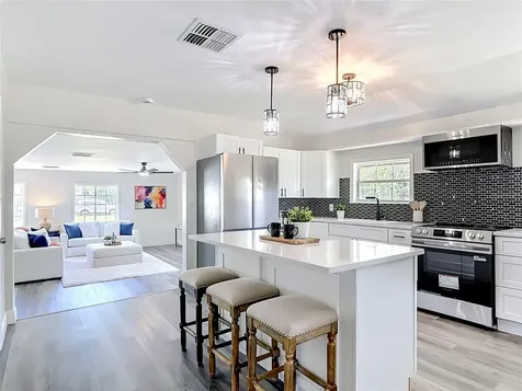 265 Newcomb Street New Smyrna Beach FL 32168