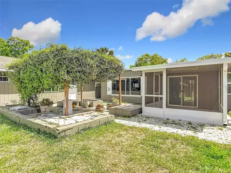 265 Newcomb Street New Smyrna Beach FL 32168