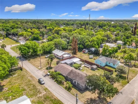 265 Newcomb Street New Smyrna Beach FL 32168