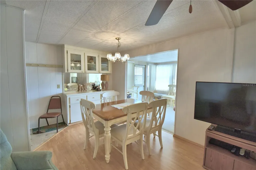 169 Paradise Lane Auburndale FL 33823