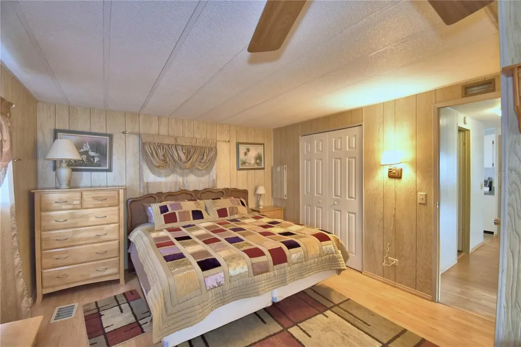 169 Paradise Lane Auburndale FL 33823