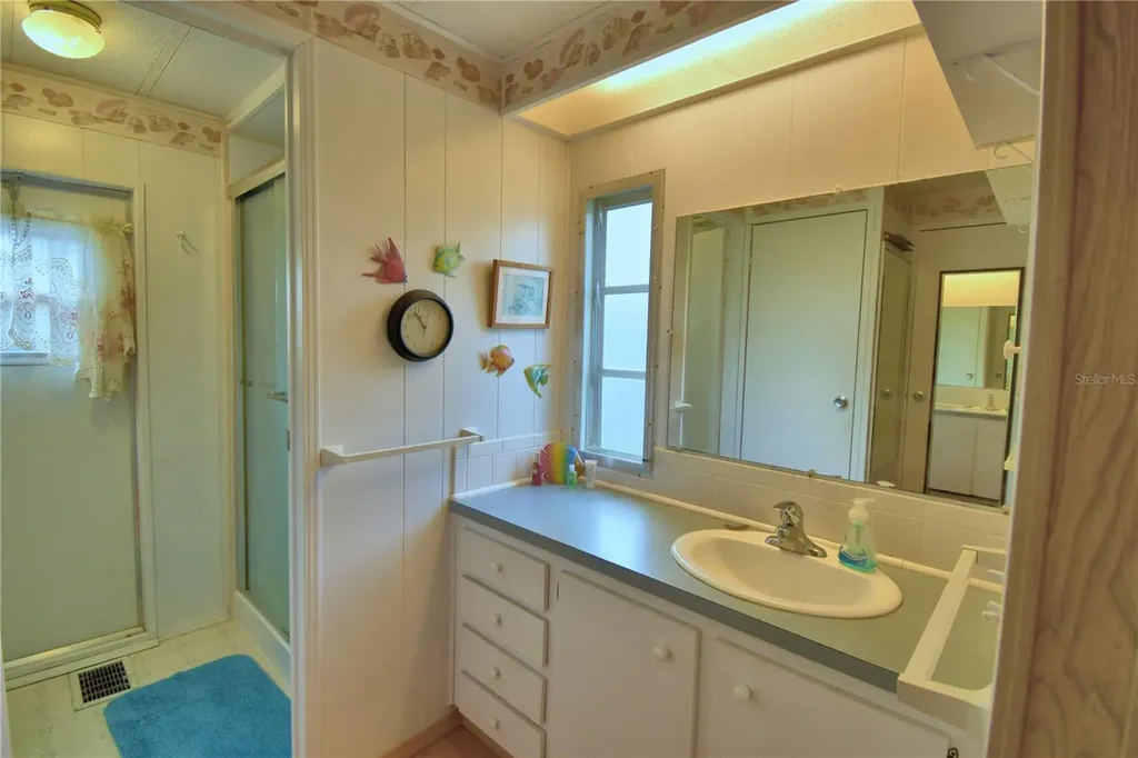 169 Paradise Lane Auburndale FL 33823