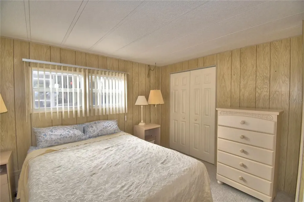 169 Paradise Lane Auburndale FL 33823