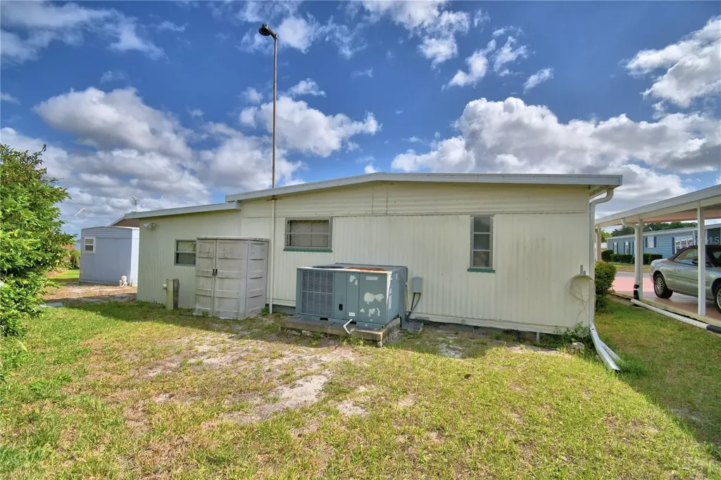 169 Paradise Lane Auburndale FL 33823