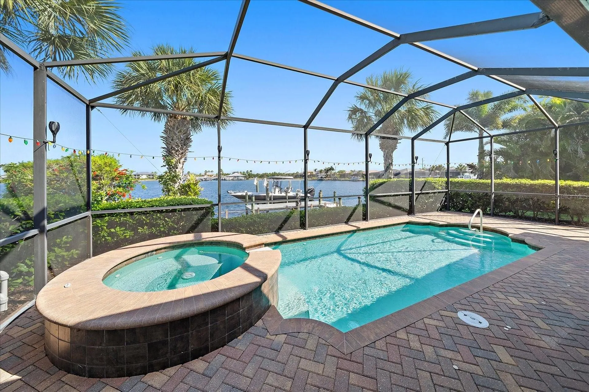5040 Lake Overlook Avenue Bradenton FL 34208