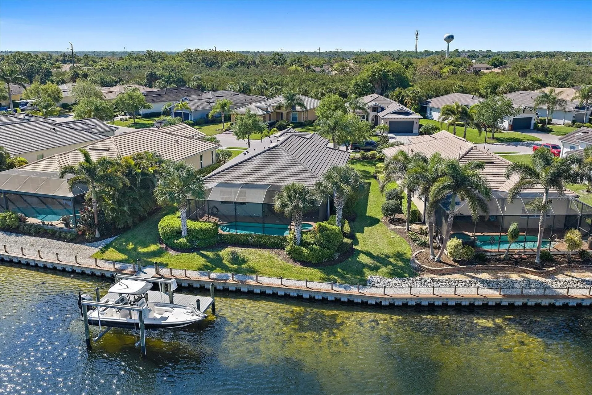 5040 Lake Overlook Avenue Bradenton FL 34208