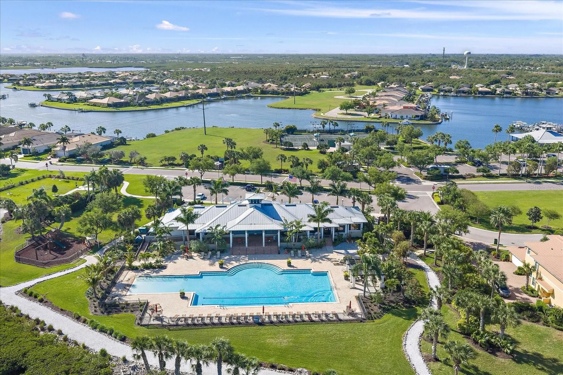 5040 Lake Overlook Avenue Bradenton FL 34208