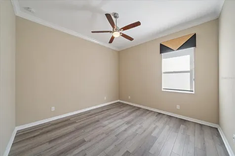 5040 Lake Overlook Avenue Bradenton FL 34208