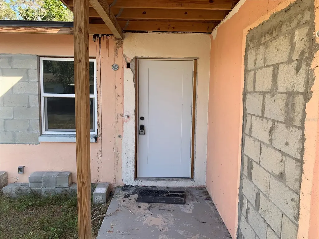 2181 22nd Way SW Largo FL 33774