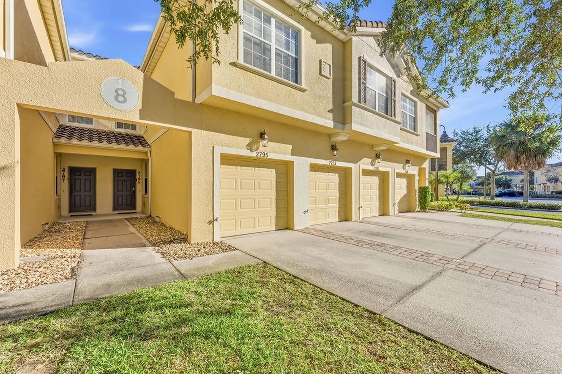 2795 Oakwater Drive Kissimmee FL 34747