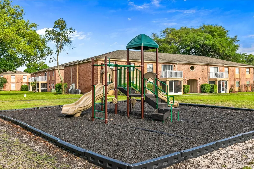 416 Banyon Tree Circle Maitland FL 32751
