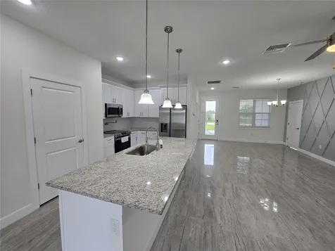890 E 19th Street St Cloud FL 34769