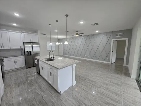 890 E 19th Street St Cloud FL 34769