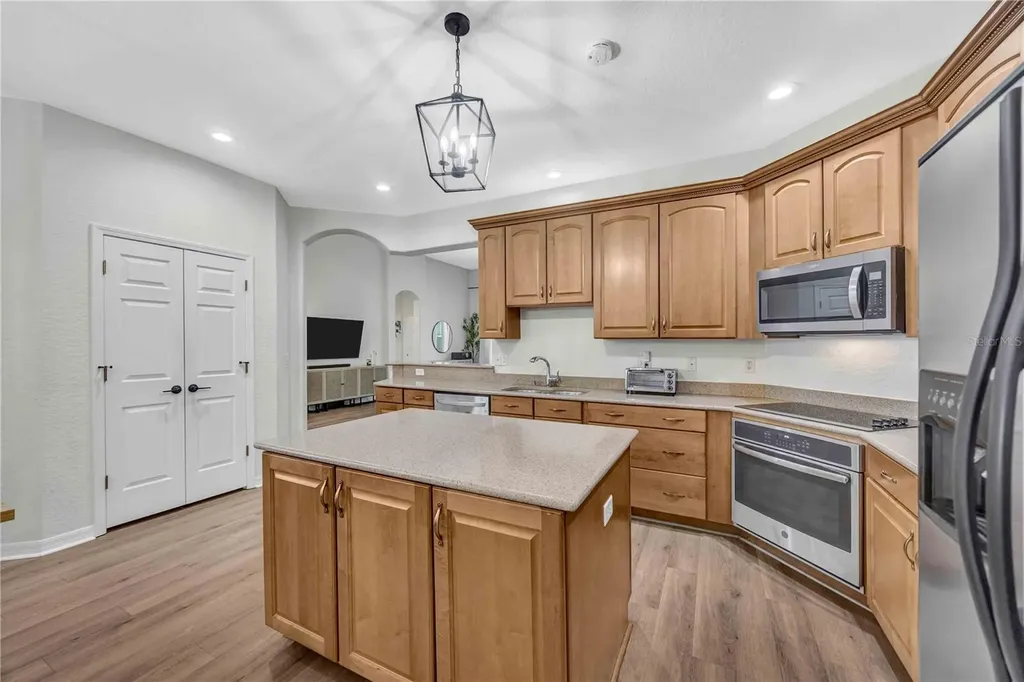 3707 Fawnmist Drive Wesley Chapel FL 33544