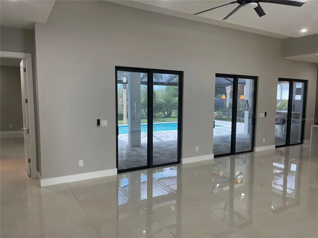 2106 SW 4th Street Cape Coral FL 33991