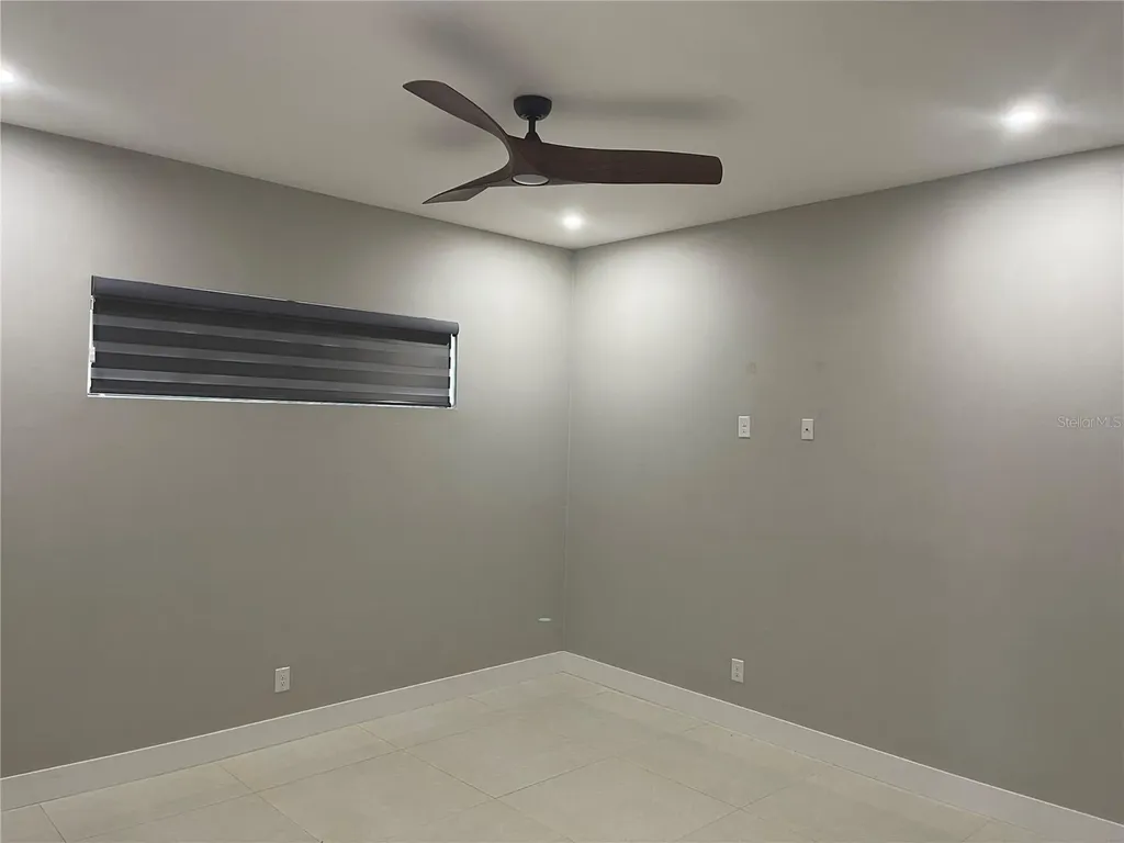 2106 SW 4th Street Cape Coral FL 33991