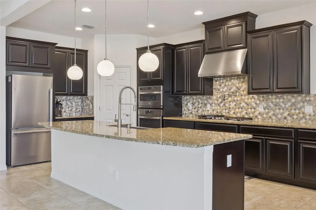14038 Jomatt Loop Winter Garden FL 34787