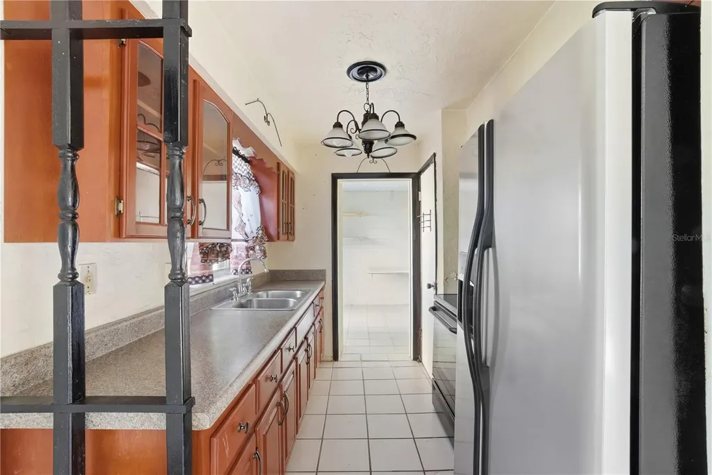 800 Orange Grove Drive Altamonte Springs FL 32701