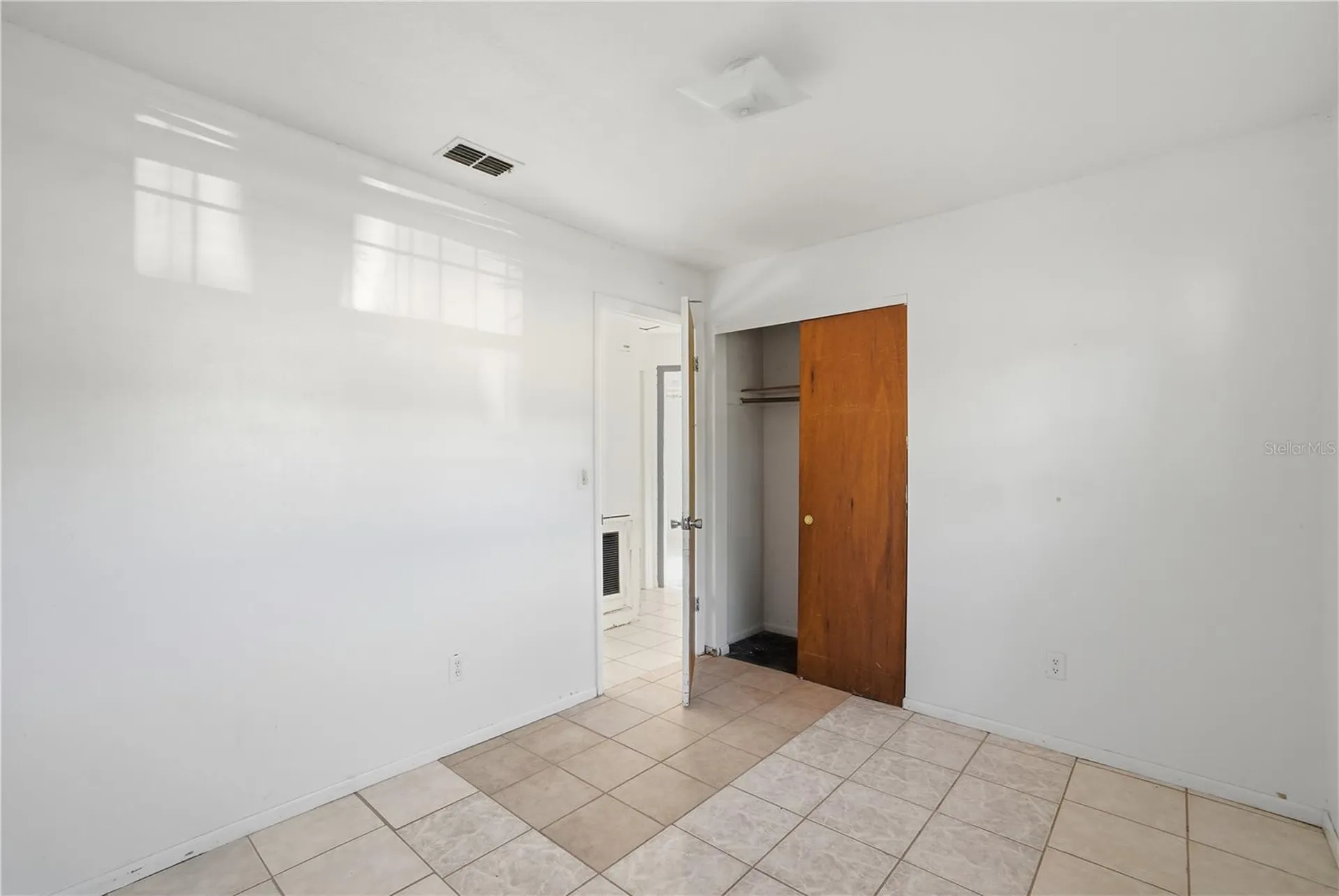 800 Orange Grove Drive Altamonte Springs FL 32701