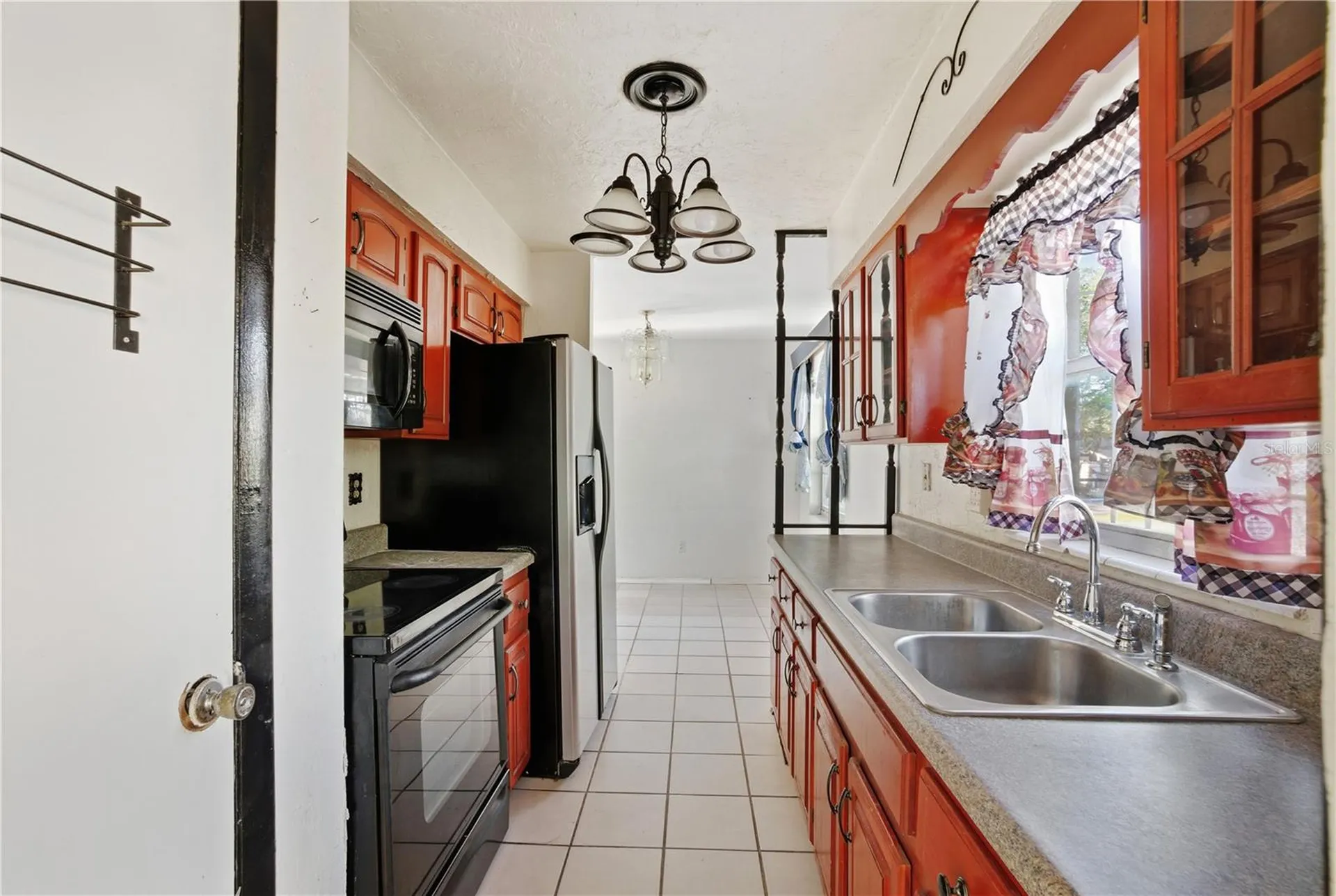 800 Orange Grove Drive Altamonte Springs FL 32701