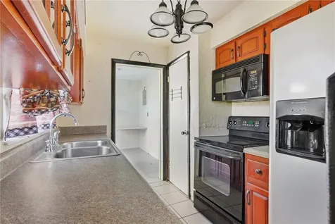 800 Orange Grove Drive Altamonte Springs FL 32701