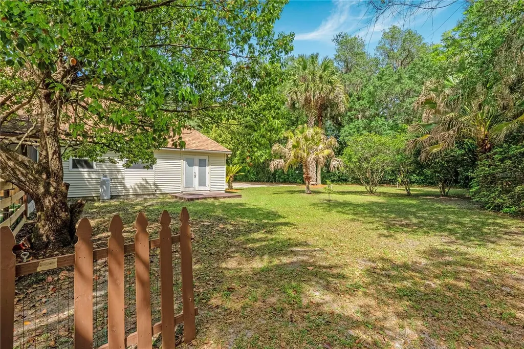 226 Crooked Tree Trail Deland FL 32724