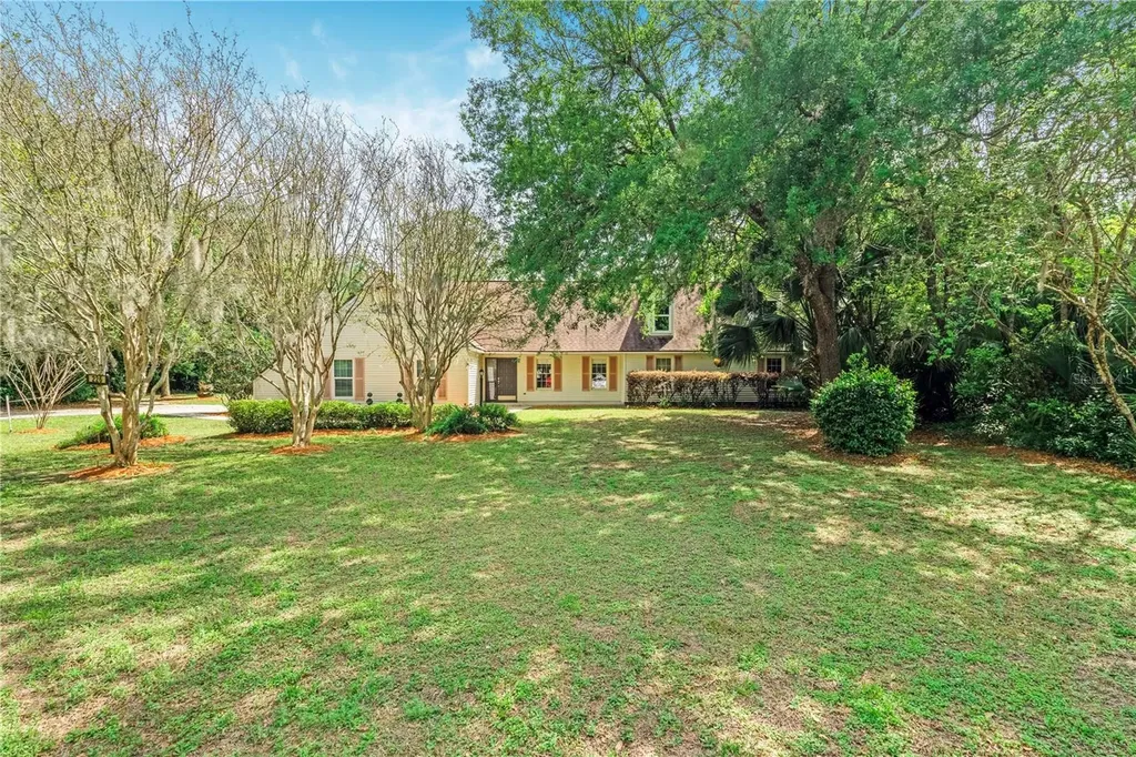226 Crooked Tree Trail Deland FL 32724