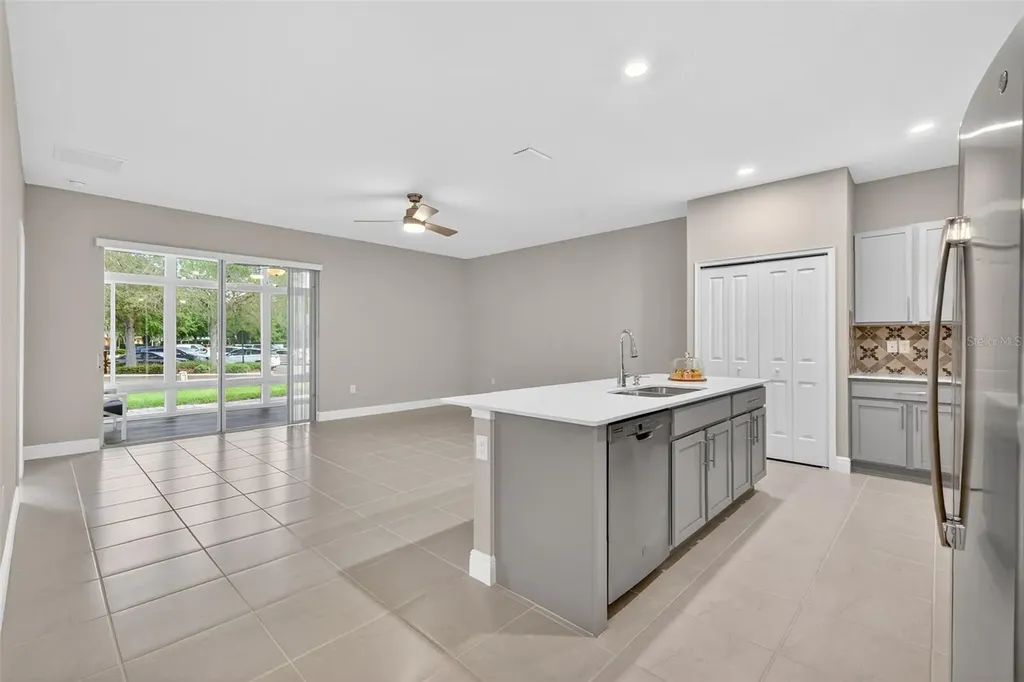 27203 White Plains Way Leesburg FL 34748