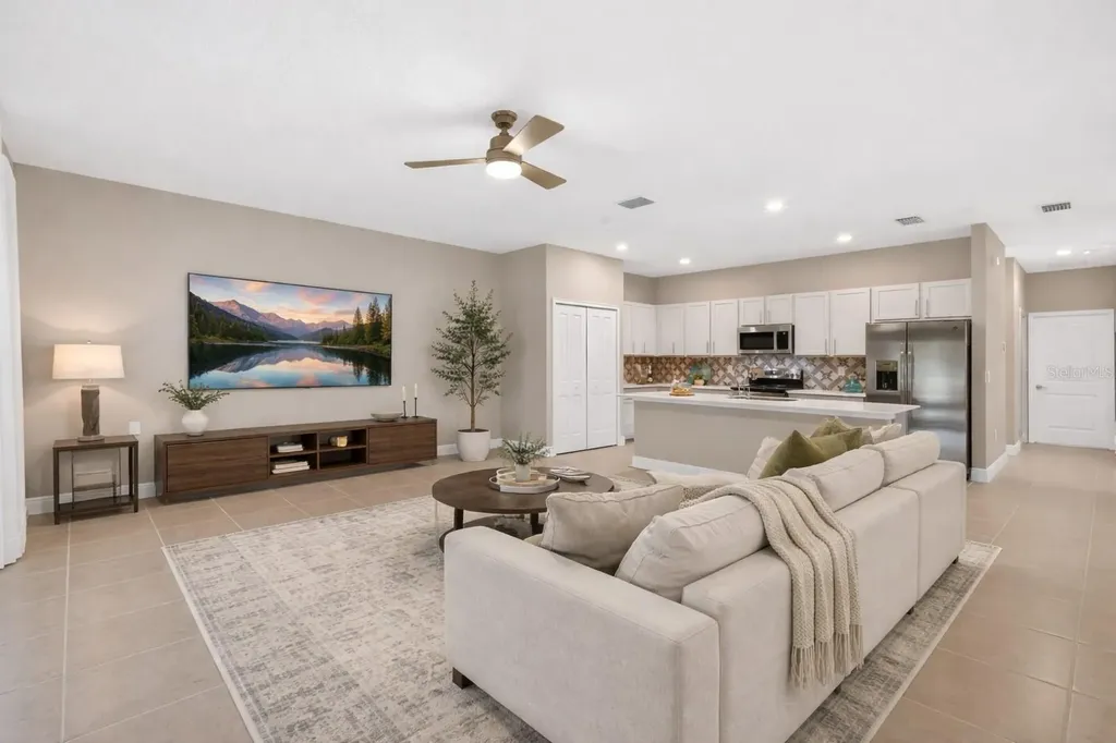 27203 White Plains Way Leesburg FL 34748