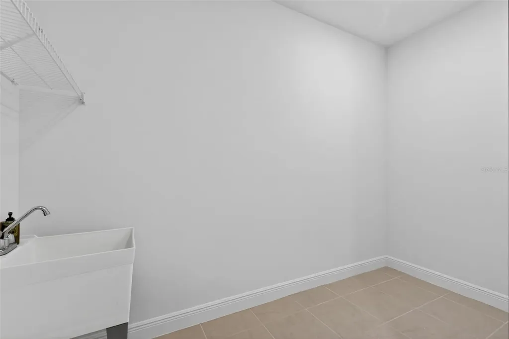 27203 White Plains Way Leesburg FL 34748